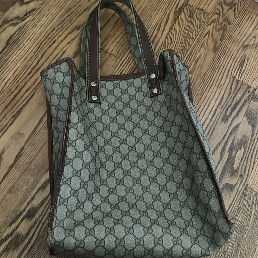 SOLD!!!!!
Gucci bag
